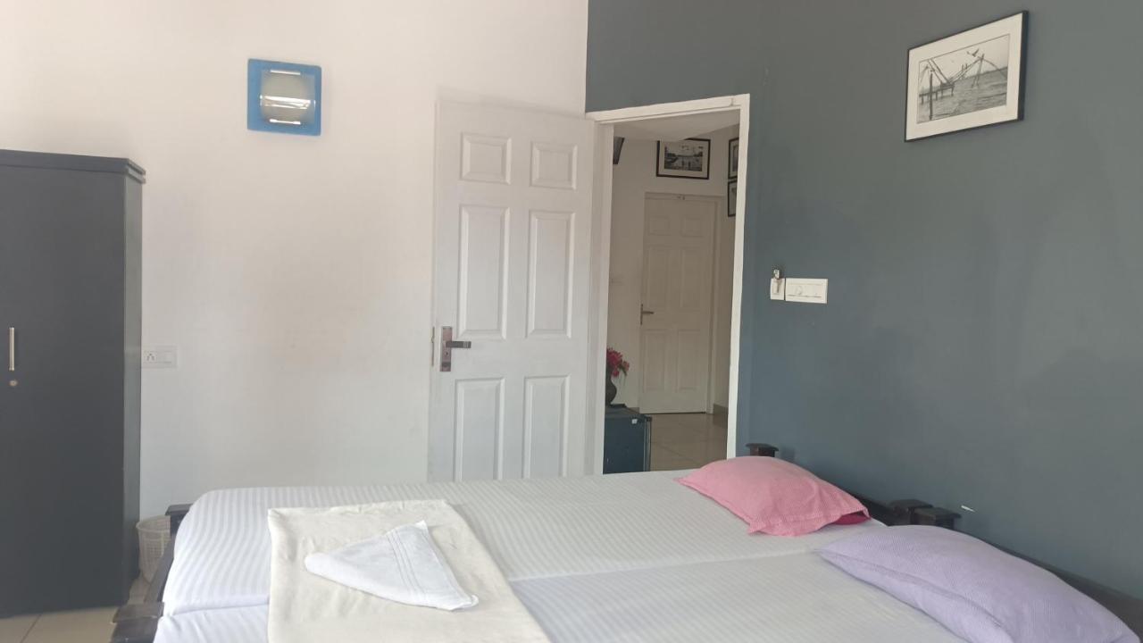 Apartament Nest Kochi Pokój zdjęcie